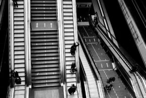 駅近のジムで効率的にトレーニングする方法は？